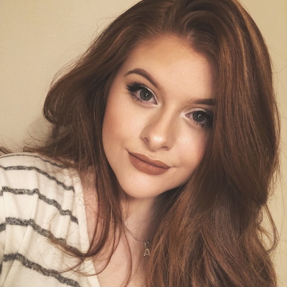 Meet your Posher, Krissy - Picture 2 of 4